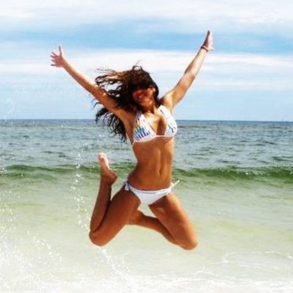 Meet your Posher, Jessica - Picture 3 of 14